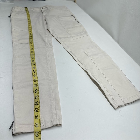 SUNDANCE Women’s Cream zippers Straight-Leg Pants size 10 - Picture 3 of 10